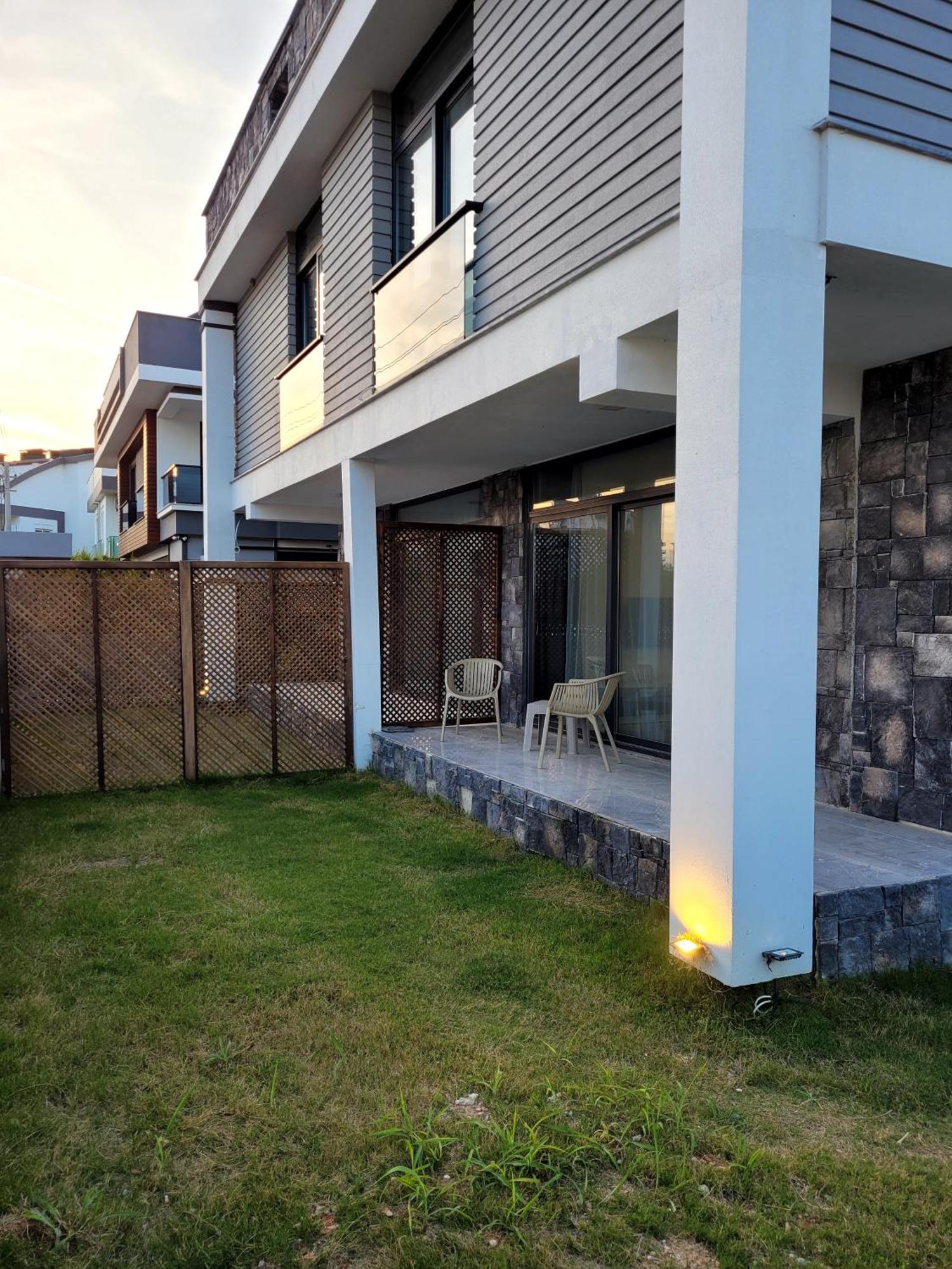 Oldskool Villas Close To Lara Beach Анталія Номер фото