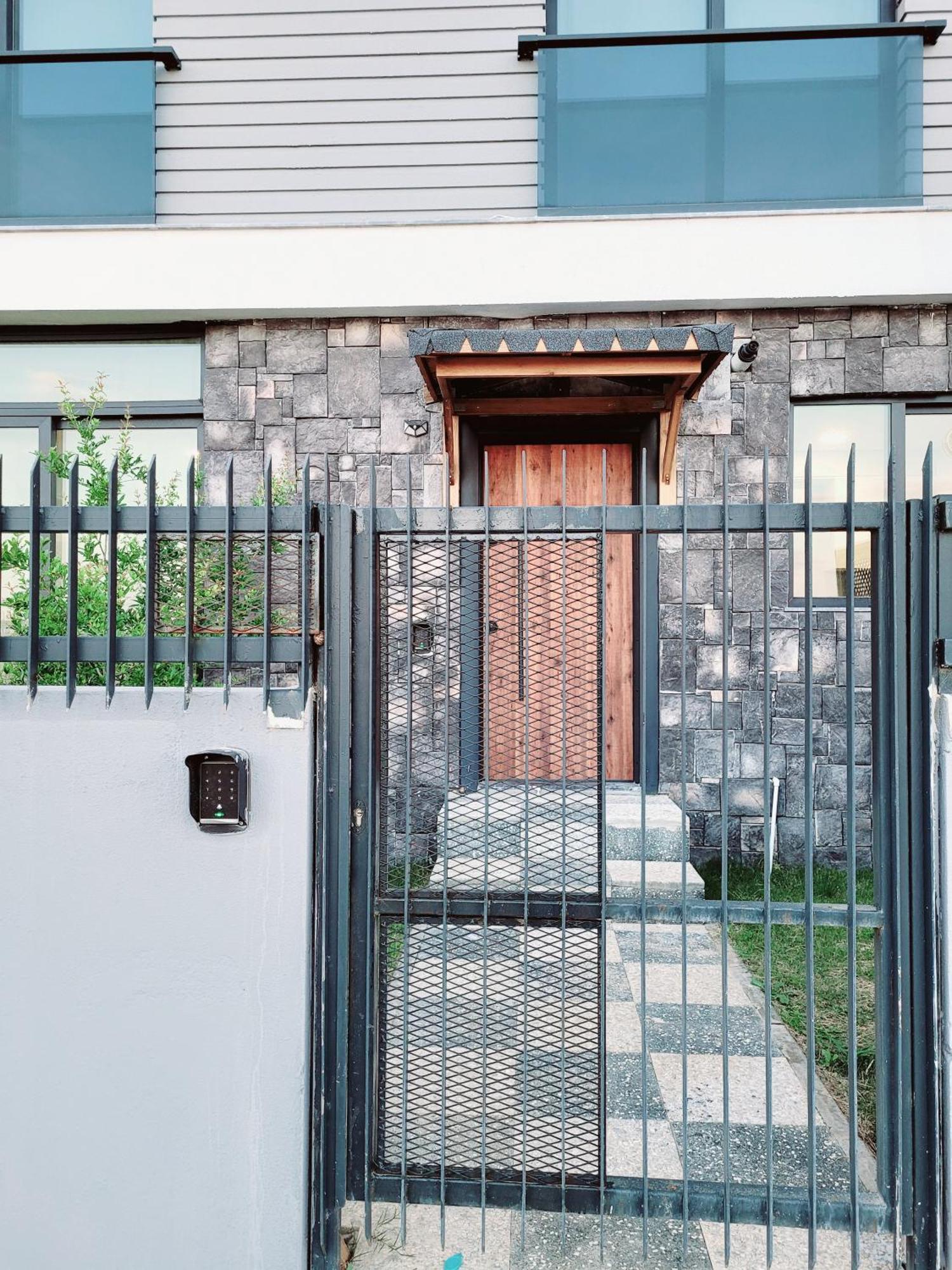 Oldskool Villas Close To Lara Beach Анталія Номер фото